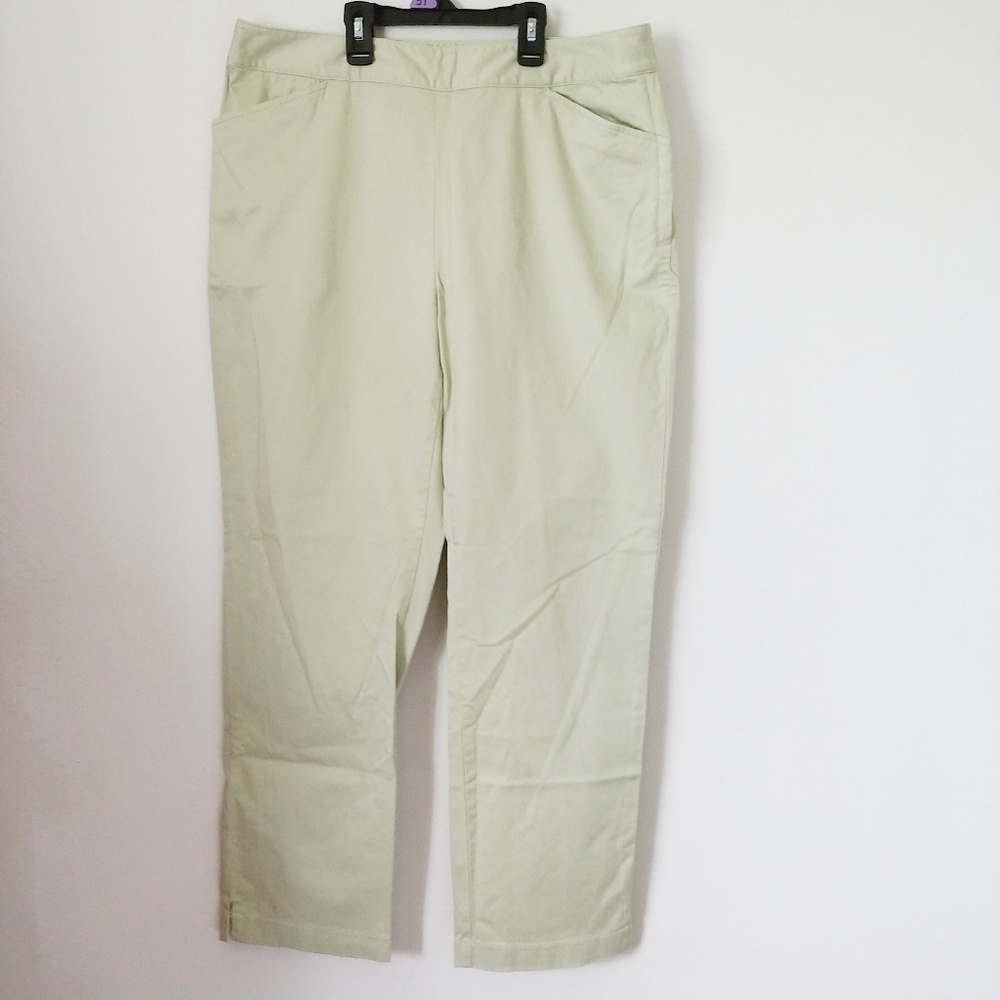 Eddie Bauer size 12 Mercer fit  pants